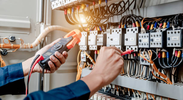  Lindstrom, MN Electrician Pros