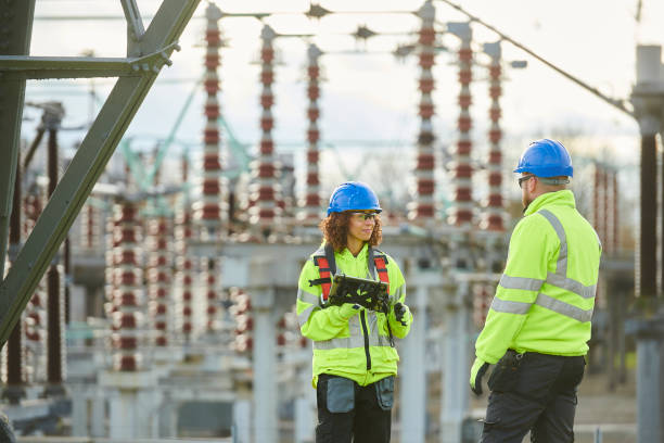 Best Emergency Electrical Repair  in Lindstrom, MN